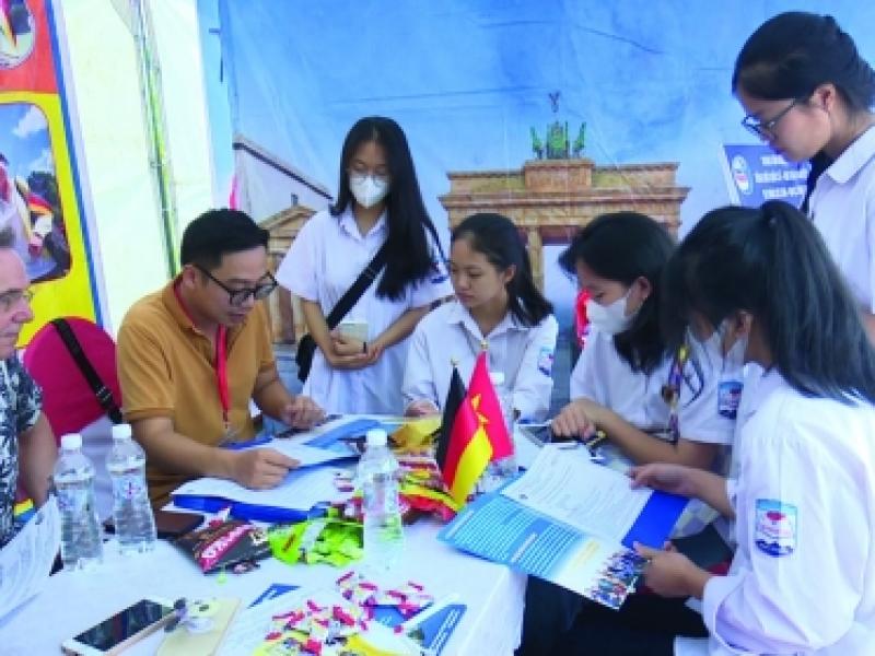 Khoa học và công nghệ (Thái Nguyên): Thúc đẩy tăng trưởng nhanh, bền vững