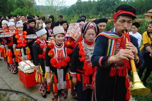 Tôn vinh văn hóa dân tộc Dao