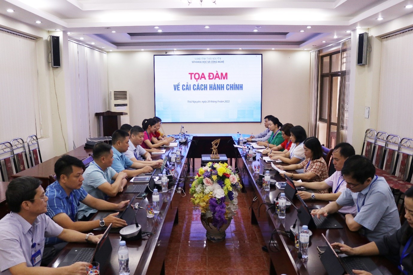 Tọa đàm CCHC ngày 29/9/2022 tại Sở KHCN Thái Nguyên