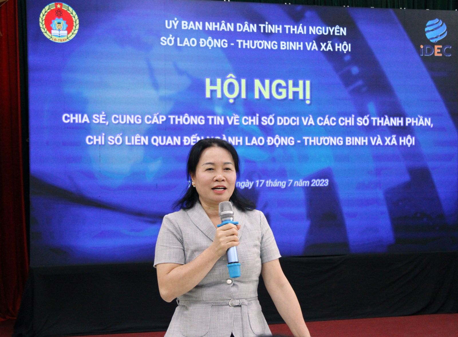 Theo Giám đốc Sở Lao động, Thương binh và Xã hội Thái Nguyên – Nguyễn Thị Quỳnh Hương, cách chương trình giáo dục nghề nghiệp cần phải được đổi mới, giảm lý thuyết, tăng thực hành để nâng cao tay nghề cho lao động